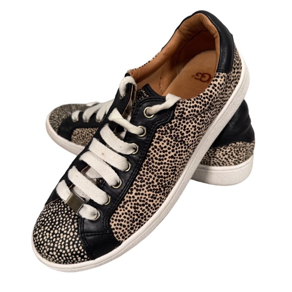 UGG Women’s Milo Exotic Calf Hair Black and Tan Sneakers Size 8.5 - Picture 1 of 9